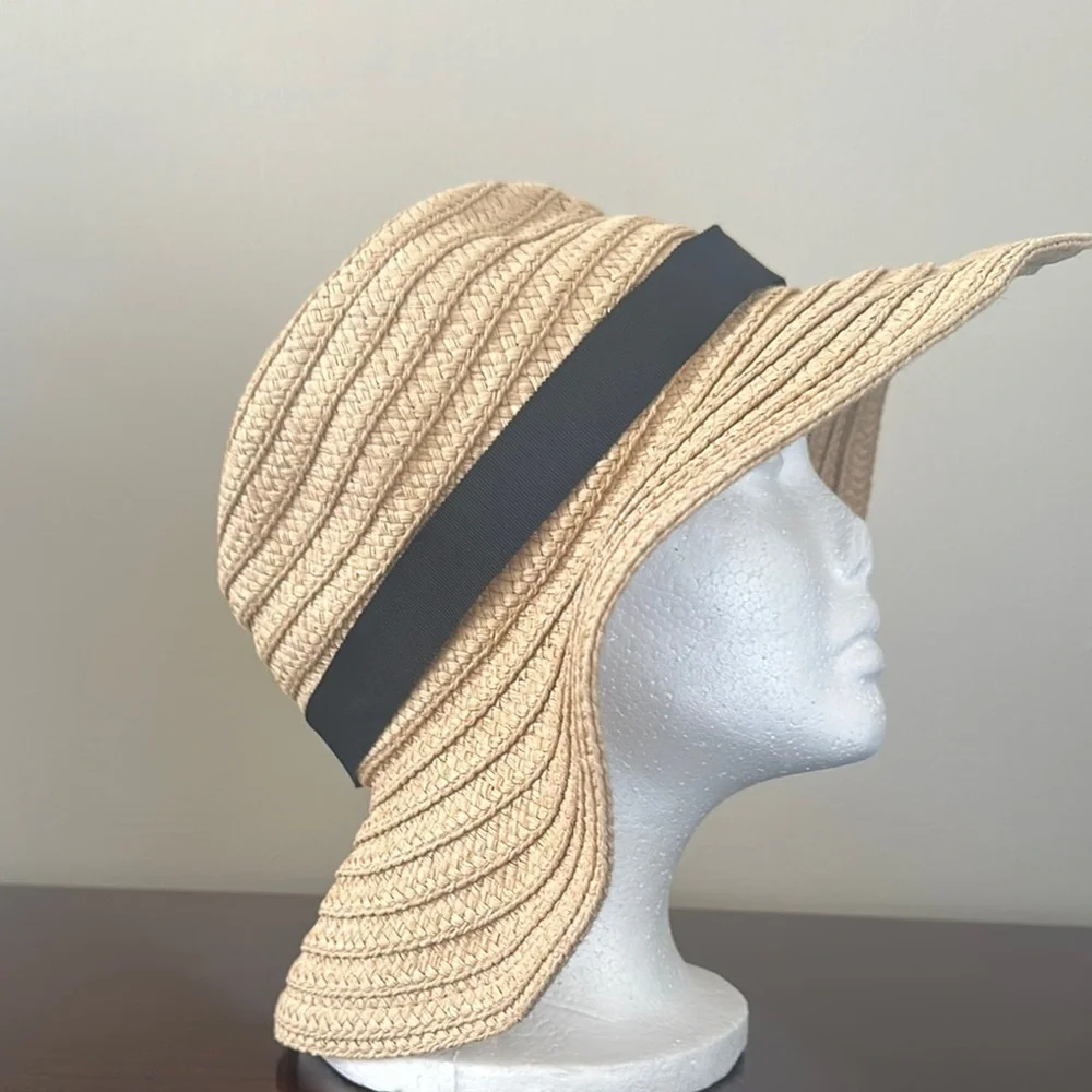 Madewell Women’s Tan Floppy Sun Hat Black Ribbon Band Sz S/M Resortwear Beach - Picture 3 of 6